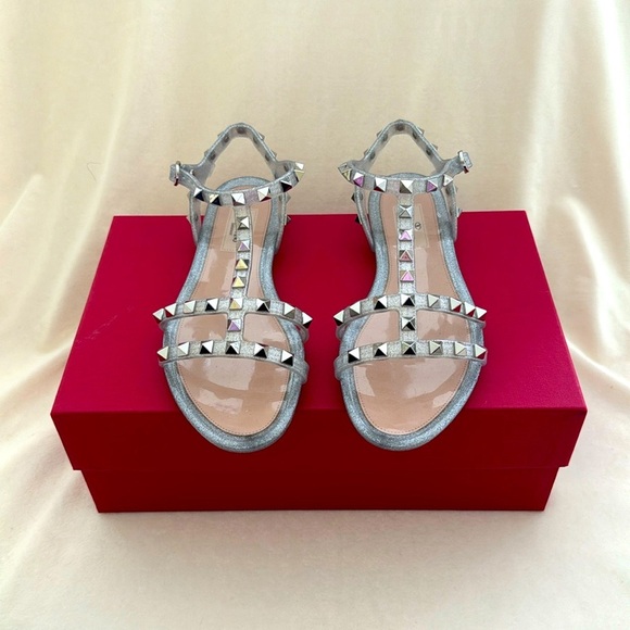 Valentino Sandals - Picture 3 of 11